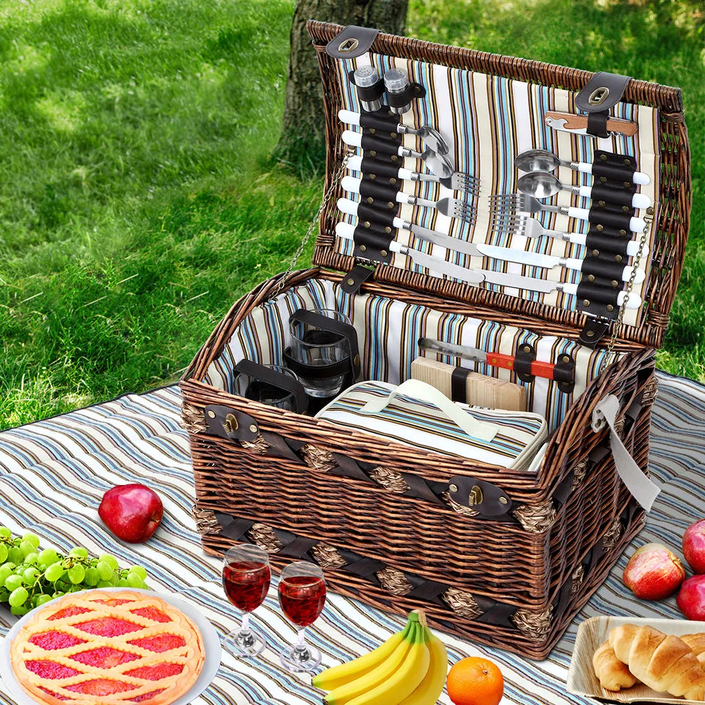 Alfresco 4 Person Wicker Outdoor Insulated Gift Blanket