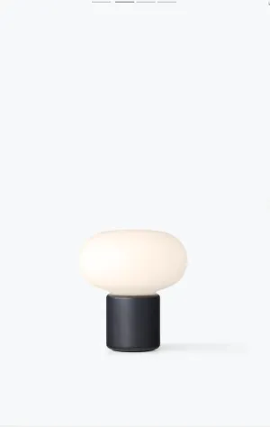 Karl-Johan Portable Bordlampe Signe Hytte black