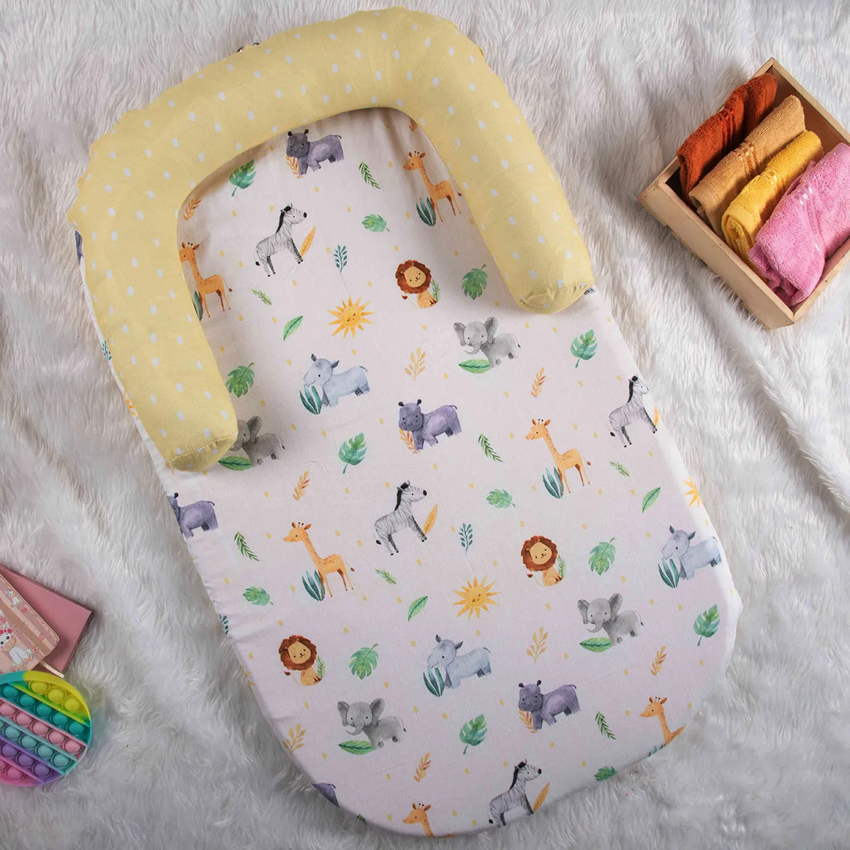 Tiny Snooze Foldable Baby Bed- Into The Wild